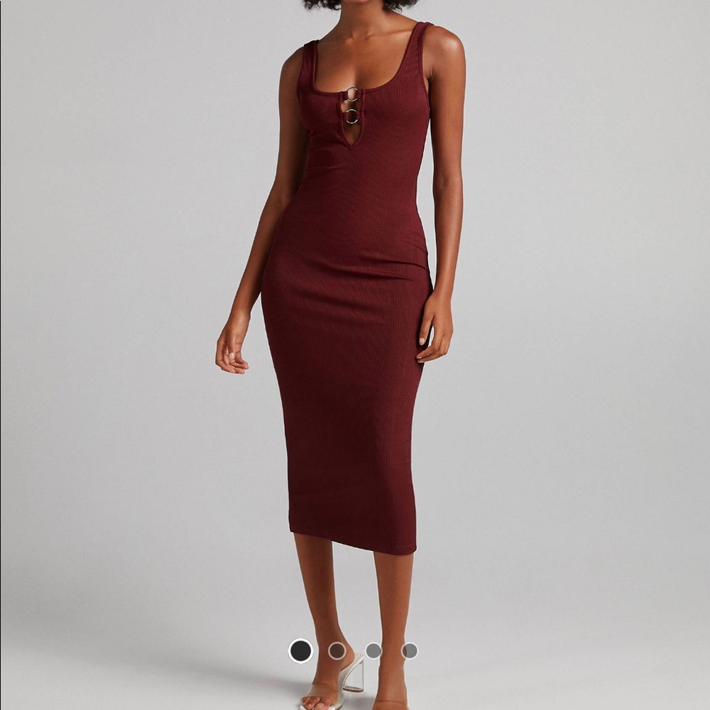 Ring detail dress